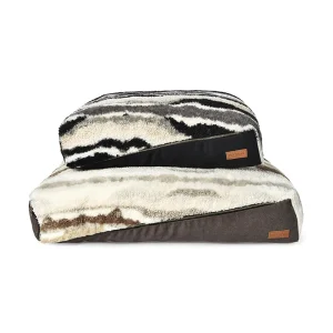 роскошная лежанка для животных