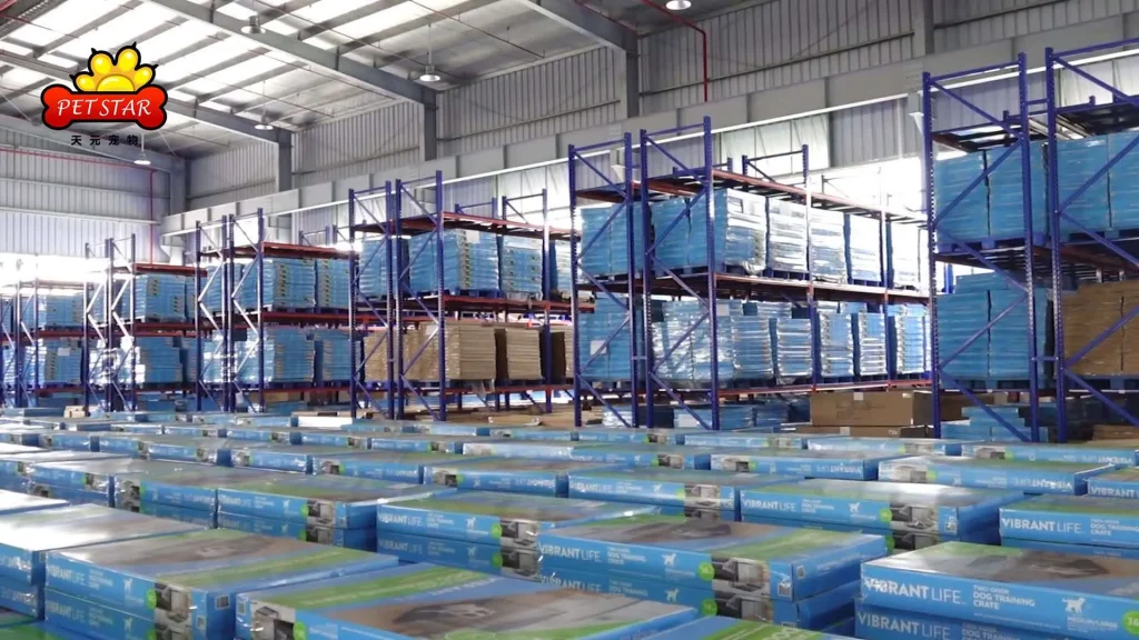 Magazzino della fabbrica del Vietnam