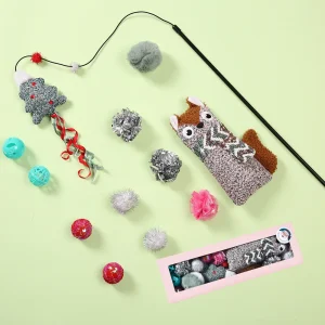 Christmas Cat Toy 12 Pcs Pet Pack Plush Play Ball Cat Toy Gift Set