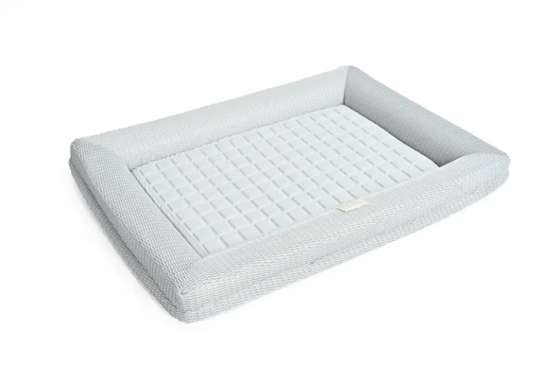 Cama híbrida de gel y malla de aire para mascotas