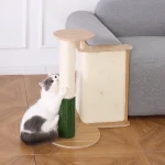 Albero ad angolo per gatti
