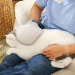 Fabriek voor kattenverzorgingshandschoenen