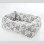 Hundebett aus Sherpa-Fleece